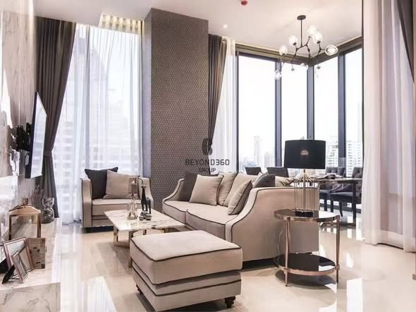 bedroom and living room of Ashton Silom