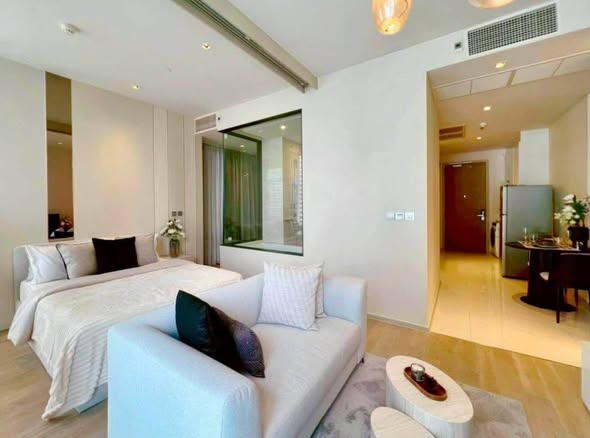 bedroom and living room and room interior of Ashton Silom