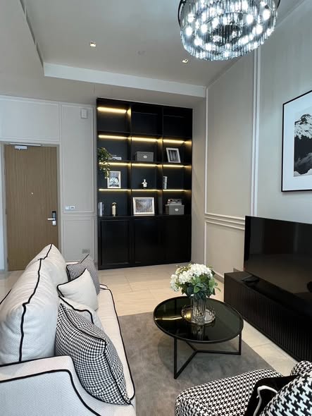 living room of Ashton Silom
