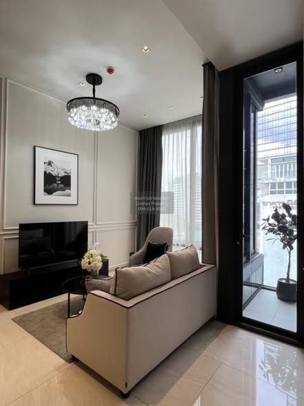 living room of Ashton Silom