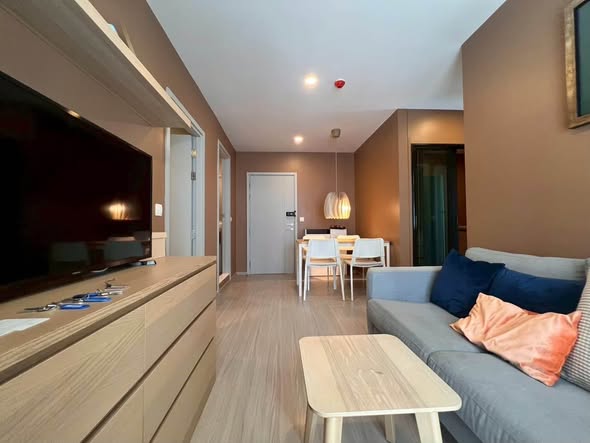 bedroom and living room of Aspire Asoke-Ratchada