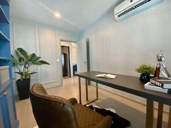 living room of Aspire Asoke-Ratchada