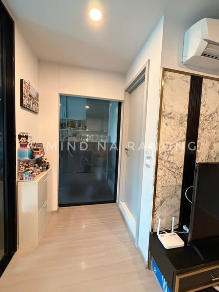 room interior of Aspire Asoke Ratchada