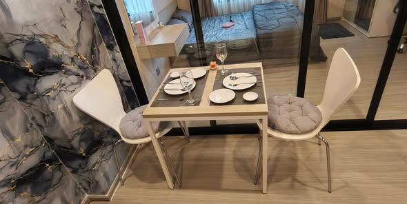 room interior of แอสปาย เอราวัณ ไพร์ม Aspire Erawan Prime