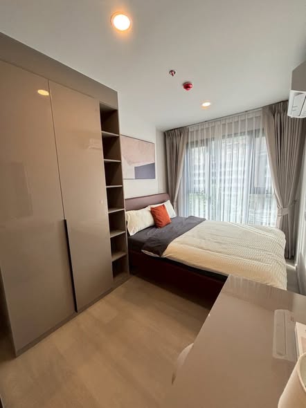 bedroom of Aspire Onnut Station