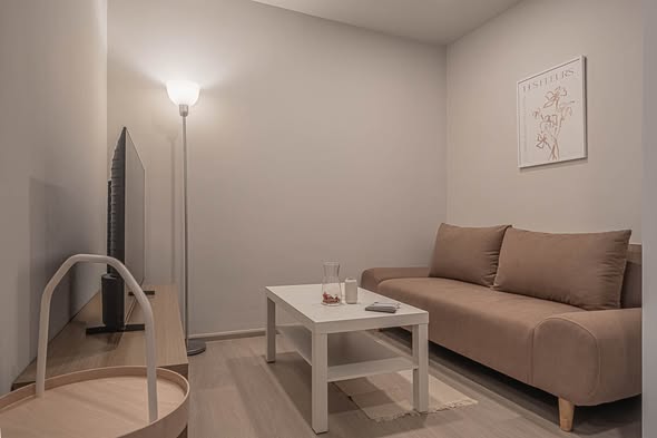 living room of Aspire Onnut Station