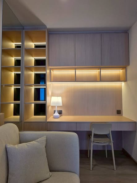 room interior of Aspire Onnut Station