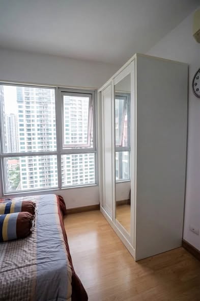 bedroom and room interior of Aspire Rama 4