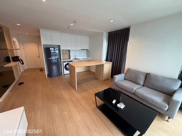 living room and bedroom of Aspire Rama 9