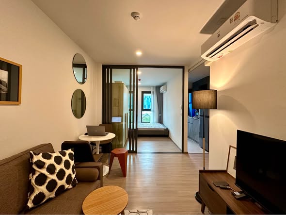 bedroom and living room of Aspire Ratchayothin