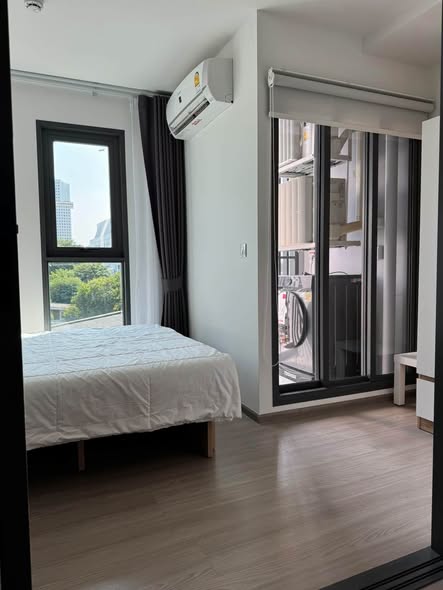 bedroom and room interior of Aspire Ratchayothin
