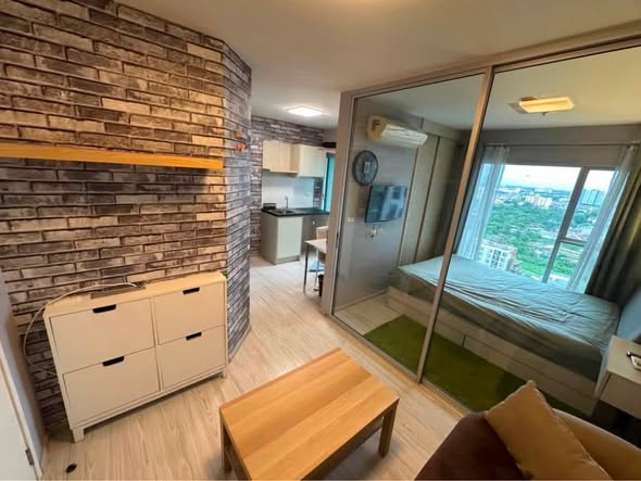 bedroom and room interior of Aspire Rattanathibet 2