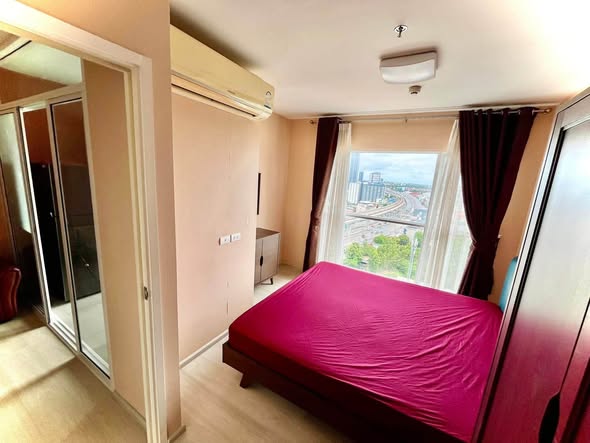 bedroom of Aspire Rattanathibet Weston