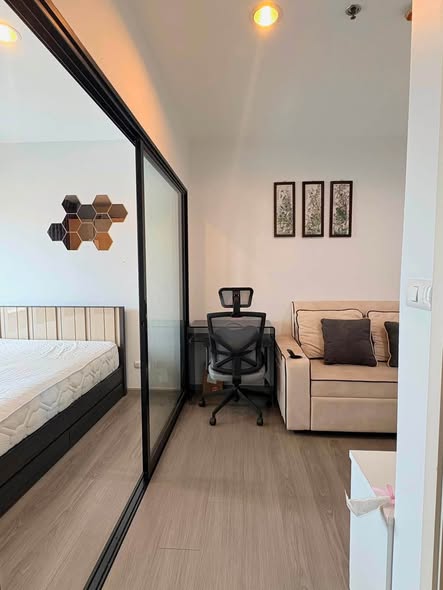bedroom and room interior of Aspire Sathon-Taksin (Copper Zone)