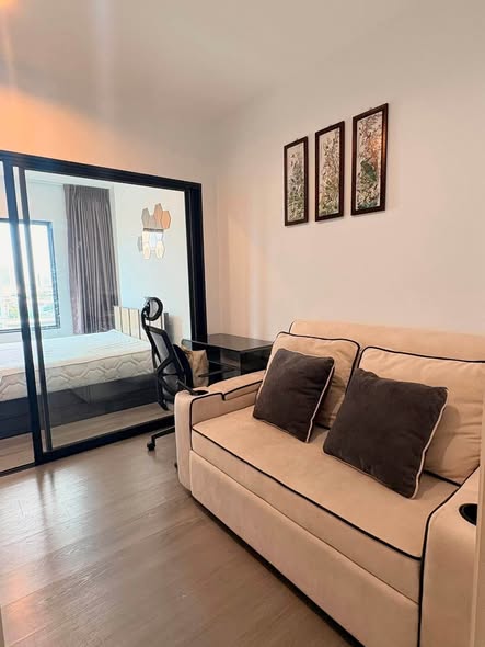 living room of Aspire Sathon-Taksin (Copper Zone)