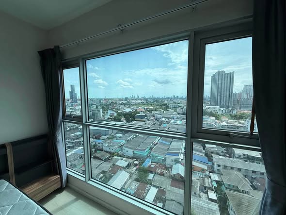 bedroom of Aspire Sukhumvit 48