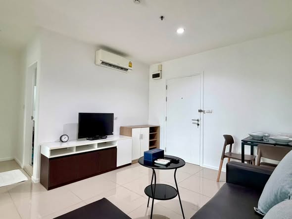 bedroom of Aspire Sukhumvit 48