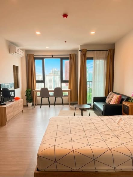 living room of Aspire Sukhumvit-Rama 4