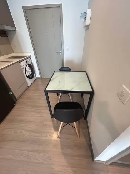 room interior of Aspire Sukhumvit-Rama 4