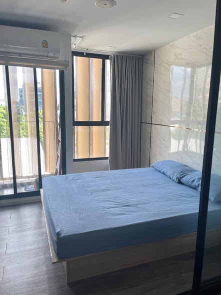 bedroom and room interior of Atmoz รัชดา-ห้วยขวาง คอนโด