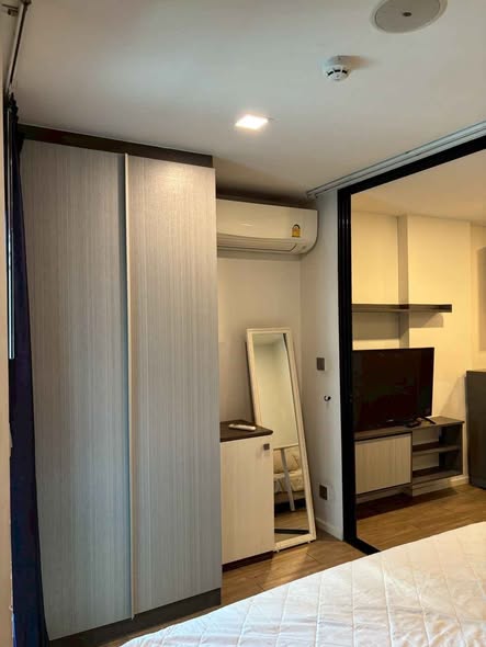 bedroom and room interior of ATMOZ Ladprao 15