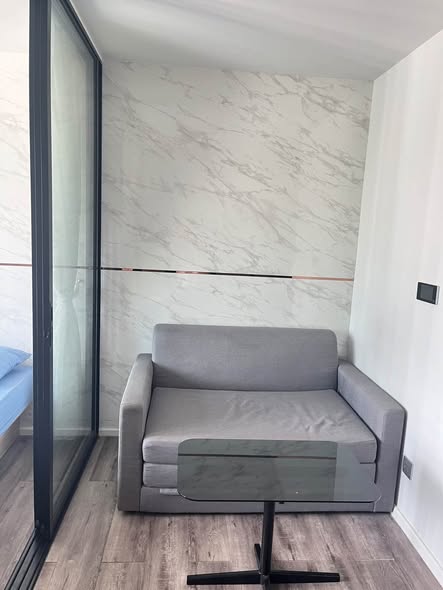 living room and room interior of Atmoz รัชดา-ห้วยขวาง คอนโด