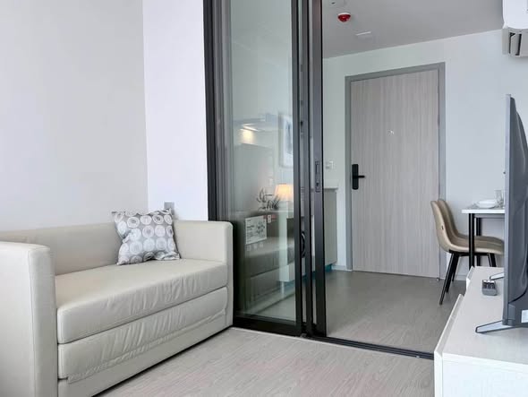 living room and room interior of Atmoz Oasis Onnut