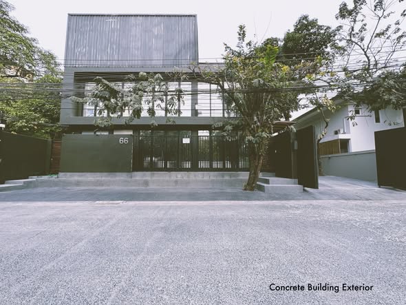 b CAMPUS