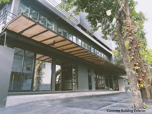 b CAMPUS