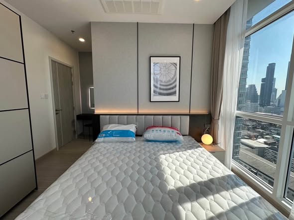 bedroom of Baan Klang Krung Siam-Pathum Wan