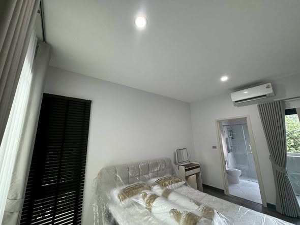bedroom of Baan Klang Muang Classe Sukhumvit 77