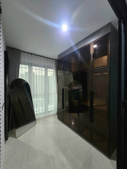 room interior of Baan Klang Muang Classe Sukhumvit 77
