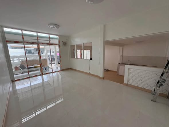 Baan Klang Muang Lat Phrao 87