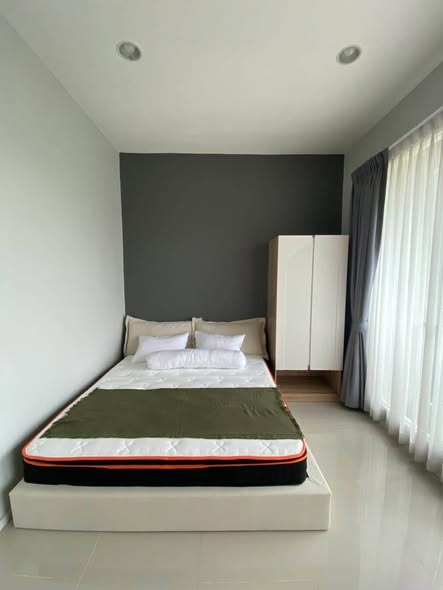 bedroom of Baan Klang Muang Rama 9