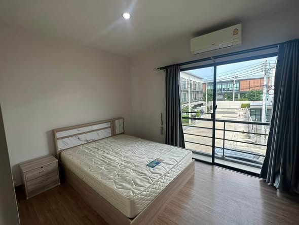 bedroom of บ้านกลางเมืองศรีนครินทร์-อ่อนนุช | Baan Klang Muang Srinakarin-Onnut