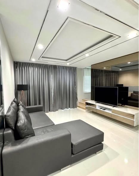 living room of Baan Klang Muang Suksawat-Rama 3