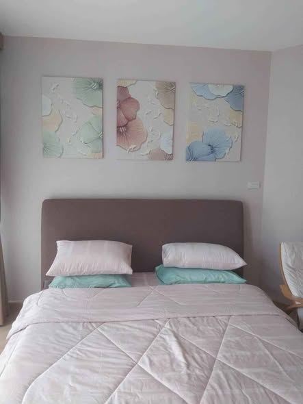 bedroom of Baan Sathorn Chao Phraya