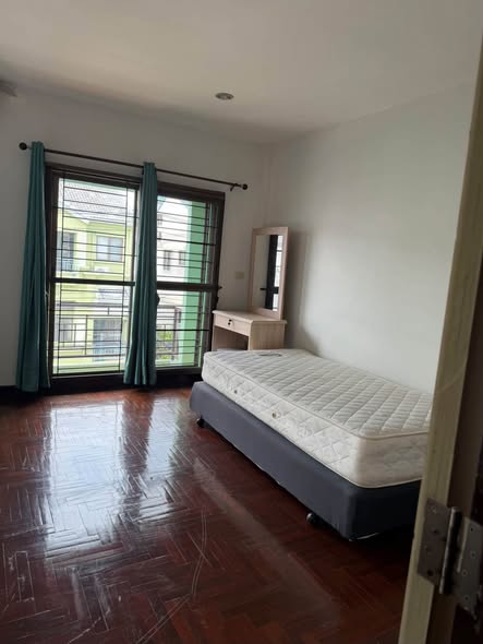 bedroom of Ban Klang Muang Mengjai-Lardprao
