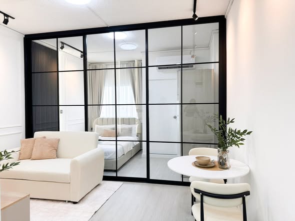 bedroom and room interior of Ban Suan Sue Trong