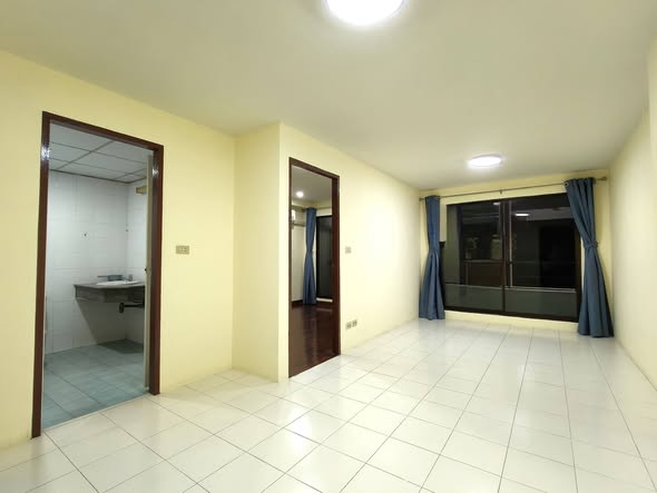 Bang Na Place Condo