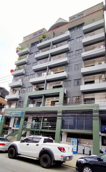 Bang Na Place Condo