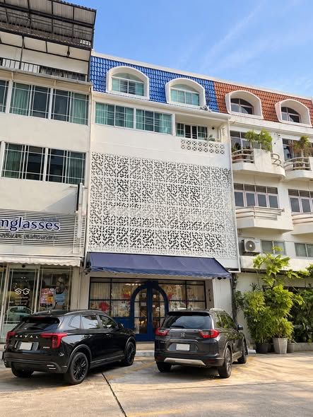 Bangkhae Condo Town