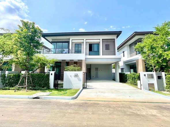 Bangkok Boulevard Bangna KM.5 บางกอก บูเลอวาร์ด บางนา กม.5