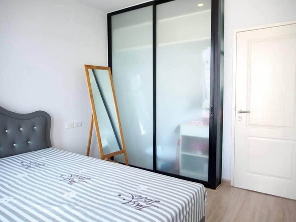 bedroom and room interior of Bangkok Horizon Sathon