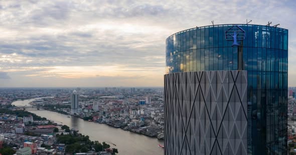 Banyan Tree Residences Riverside Bangkok บันยัน ทรี เรสซิเดนซ์ ริเวอร์ไซด์ กรุงเทพ