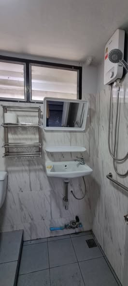 bathroom of เสรีภาพคอนโด