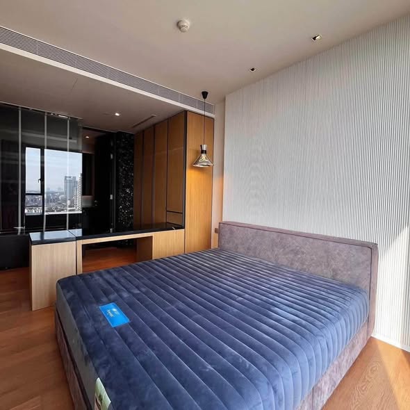 bedroom of BEATNIQ