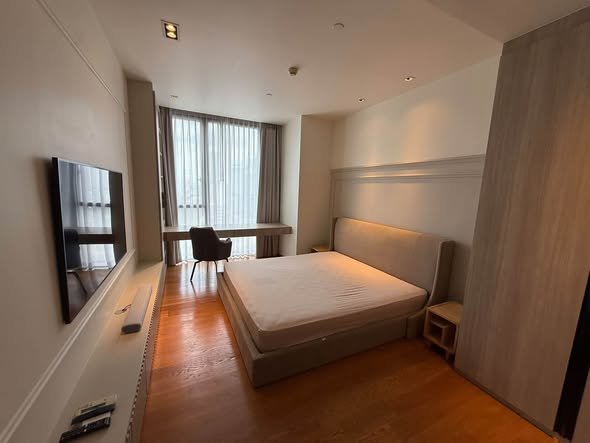 bedroom of BEATNIQ
