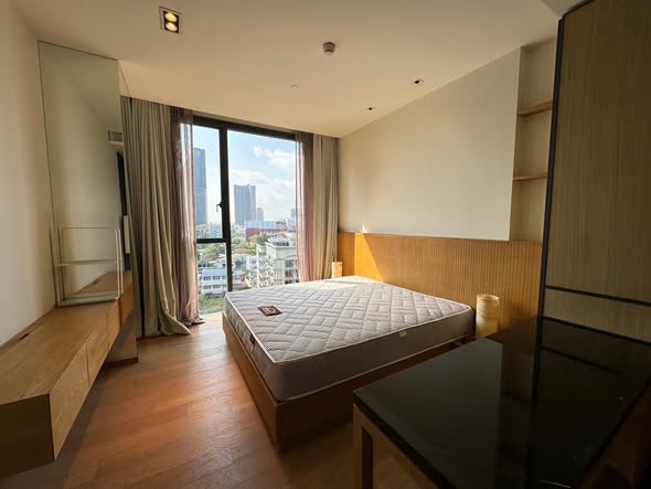 bedroom of BEATNIQ