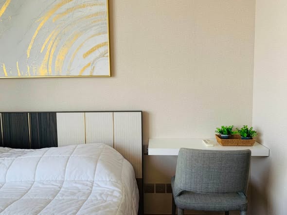 bedroom of BEATNIQ